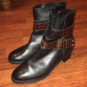 Vaneli Black and Brown Ankle Booties Size 8.5